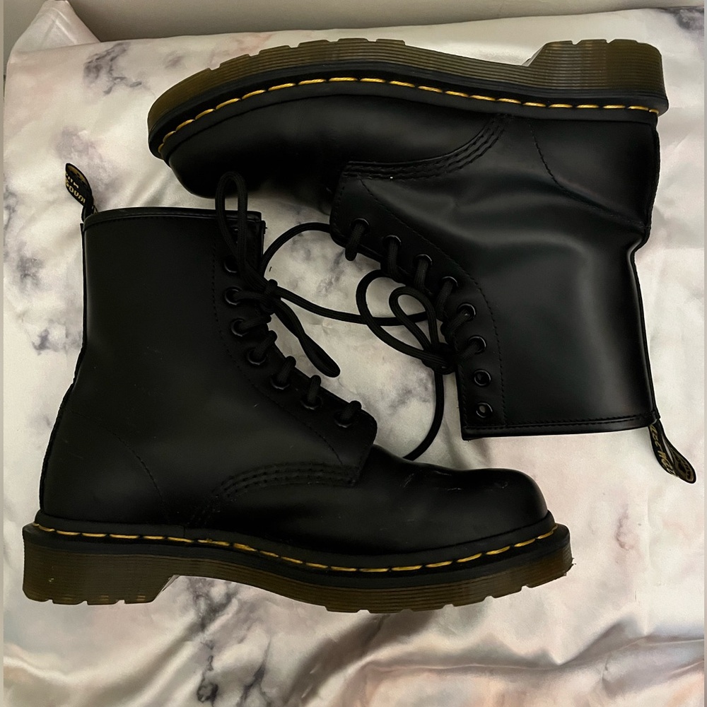 Dr. Martens Black Leather Lace-Up Boots - Picture 6 of 10